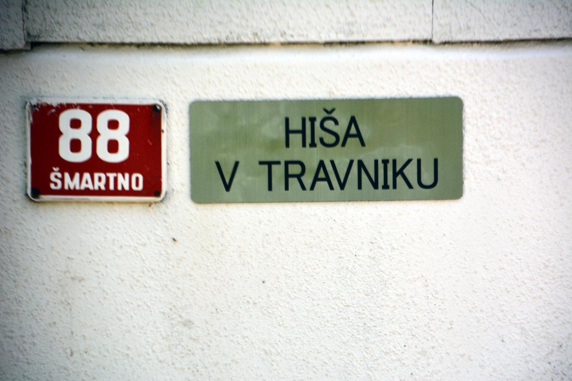 Вилла Hisa V Travniku Шмартно Экстерьер фото